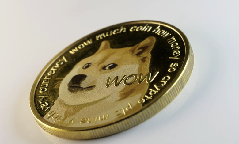 Les traders abandonnent Dogecoin pour de nouvelles pièces mémétiques alors que le prix du DOGE s'effondre à un niveau critique